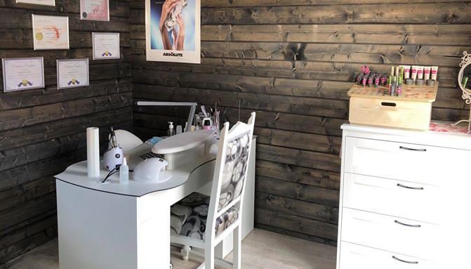 Nageltisch FantasTisch mit 3 Schubladen und Aktivkohle