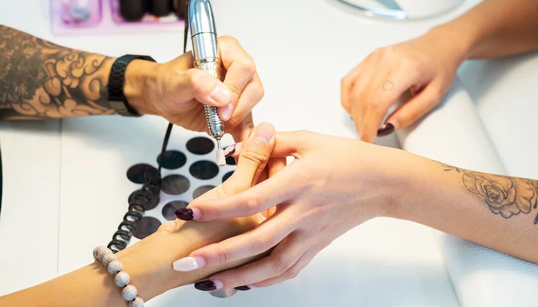 Schleiffen am Nageltisch FantasTisch