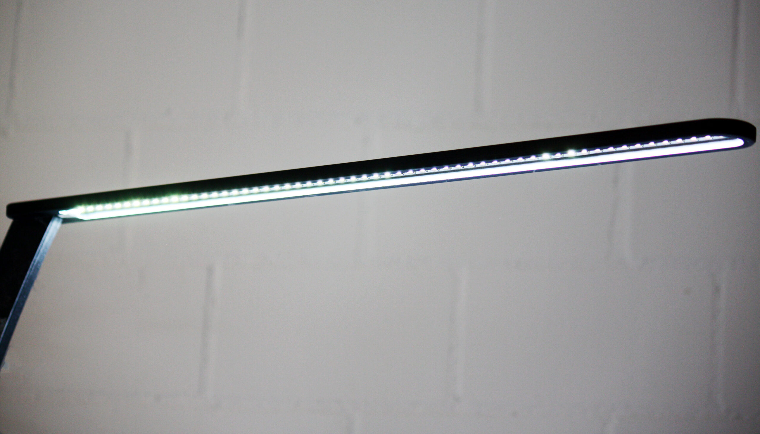 Arbeitsleuchte mit LED für Nageldesign