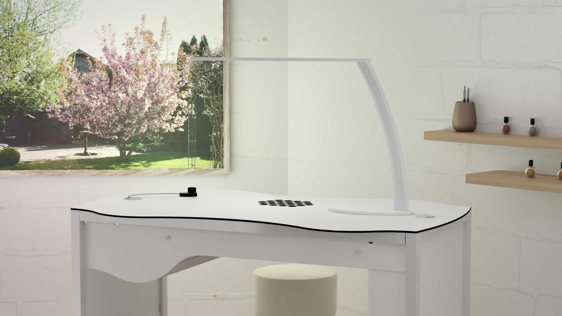 Arbeitsleuchte für Nageltische